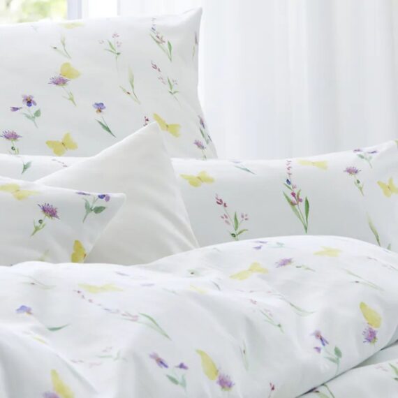 Bio Satin Bettwäsche Wiesenglück – Cotonea Kollektionsbild