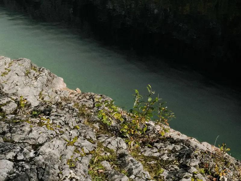 Flusslauf zum Kneipen